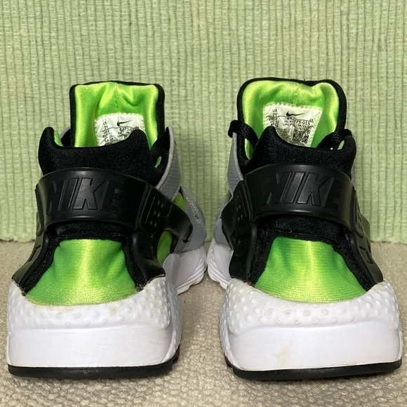 Nike Youth Air Huarache Run Grey Running Sneakers Shoes Sizes US 7Y & Wmns 8.5 - Picture 4 of 11